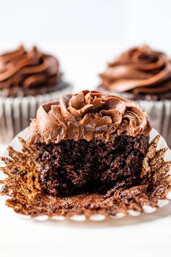 Super Moist Chocolate Cupcakes. - Kitchen Cookbook