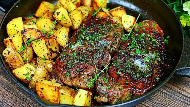 Garlic Butter Steak And Potatoes Skillet