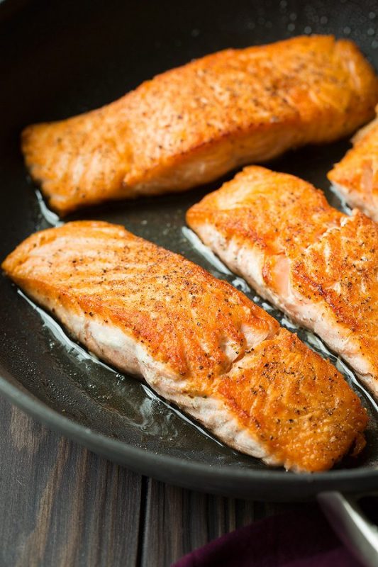 Pan-Seared Salmon, An Easy 15-Minutes Cook For Dinner - Kitchen Cookbook
