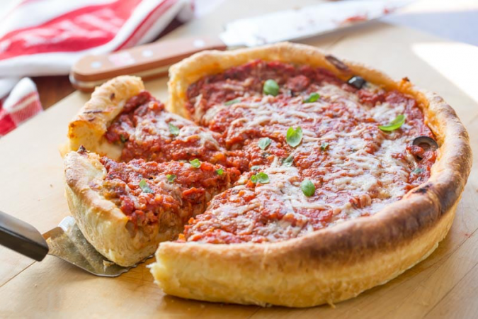 How To Make Chicago-Style Deep Dish Pizza.