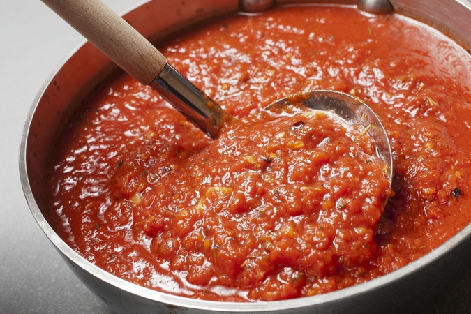 How To Make Basic Tomato Sauce