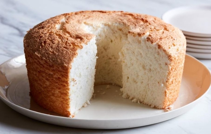 How to Bake a Perfect Angel Food Cake