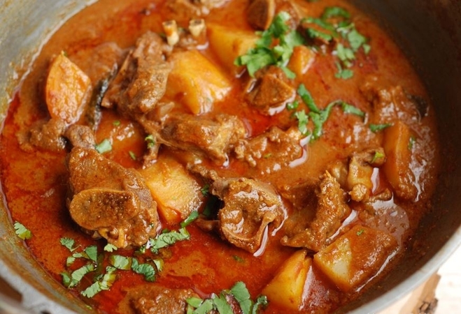 Easy Mutton Curry in Pressure Cooker