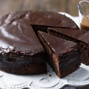 Slow Cooker Chocolate Cake