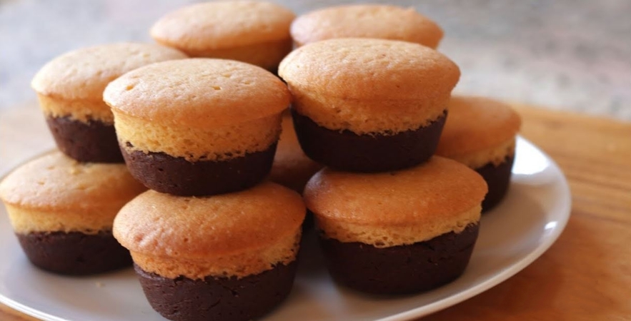 Mini Brownie Butter Cakes