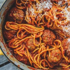 One Pan Spaghetti and Meatballs