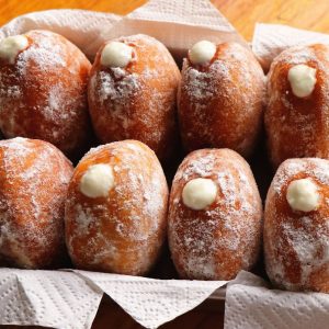 Vanilla Custard Cream Donuts