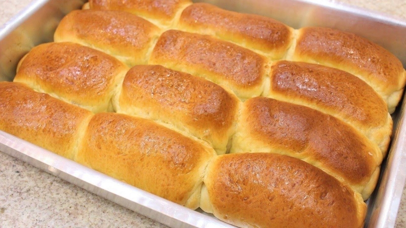 Soft And Easy Homemade Bread Buns