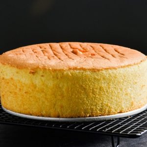 Simple 3 Ingredient Sponge Cake