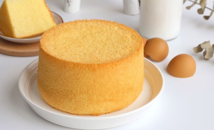 Homemade Classic Yellow Cake