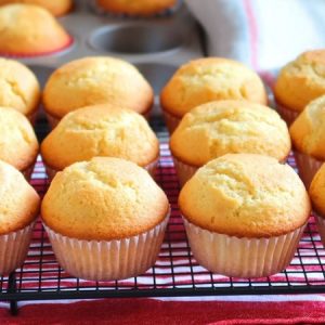 Homemade Orange Cupcakes