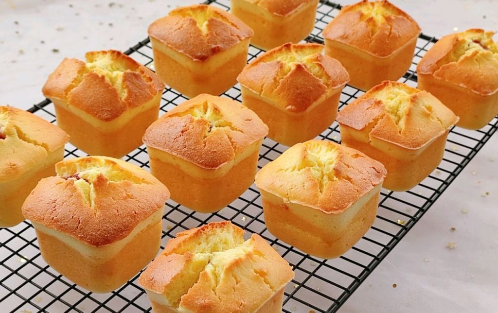 Strawberry Runny Pound Cake Kitchen Cookbook