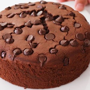Soft and Delicious Chocolate Brownie Cake