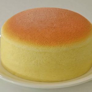Super Fluffy and Jiggly Cheese Cake