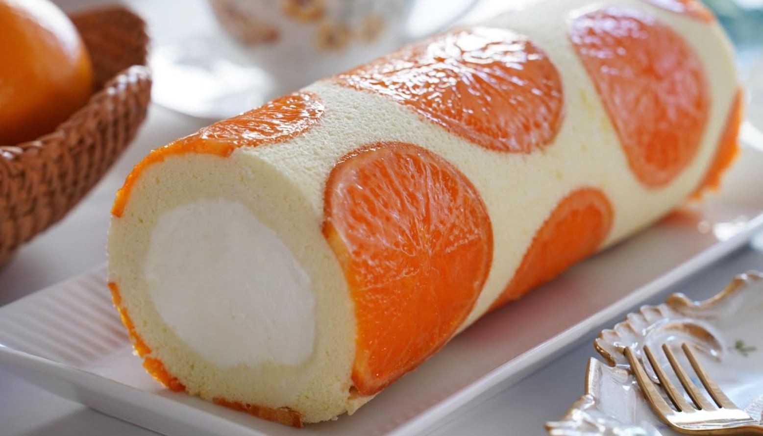 Delicious Orange Roll Cake