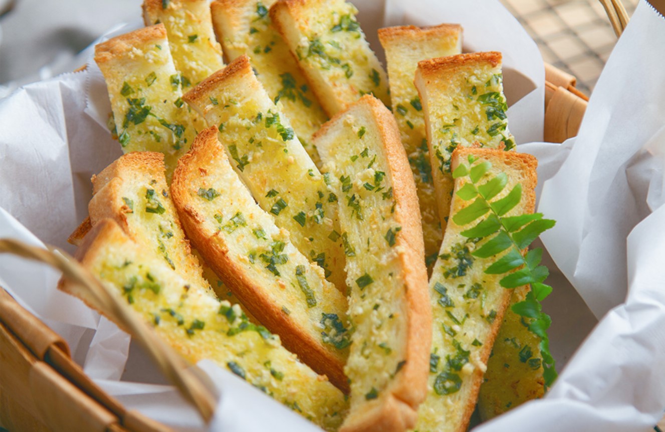 Easiest Garlic Bread Recipe