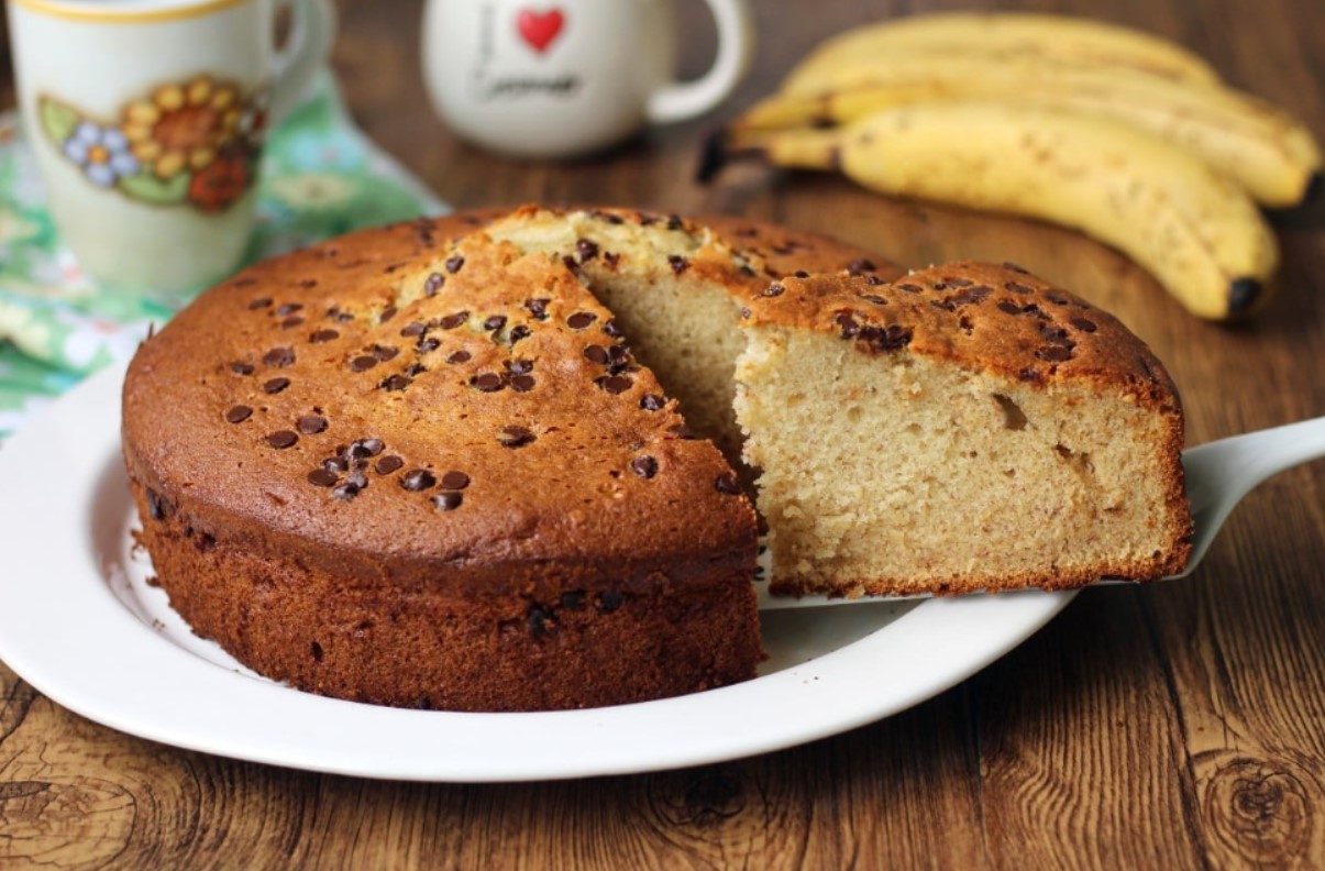 Soft Banana Cake with Chocolate Chips