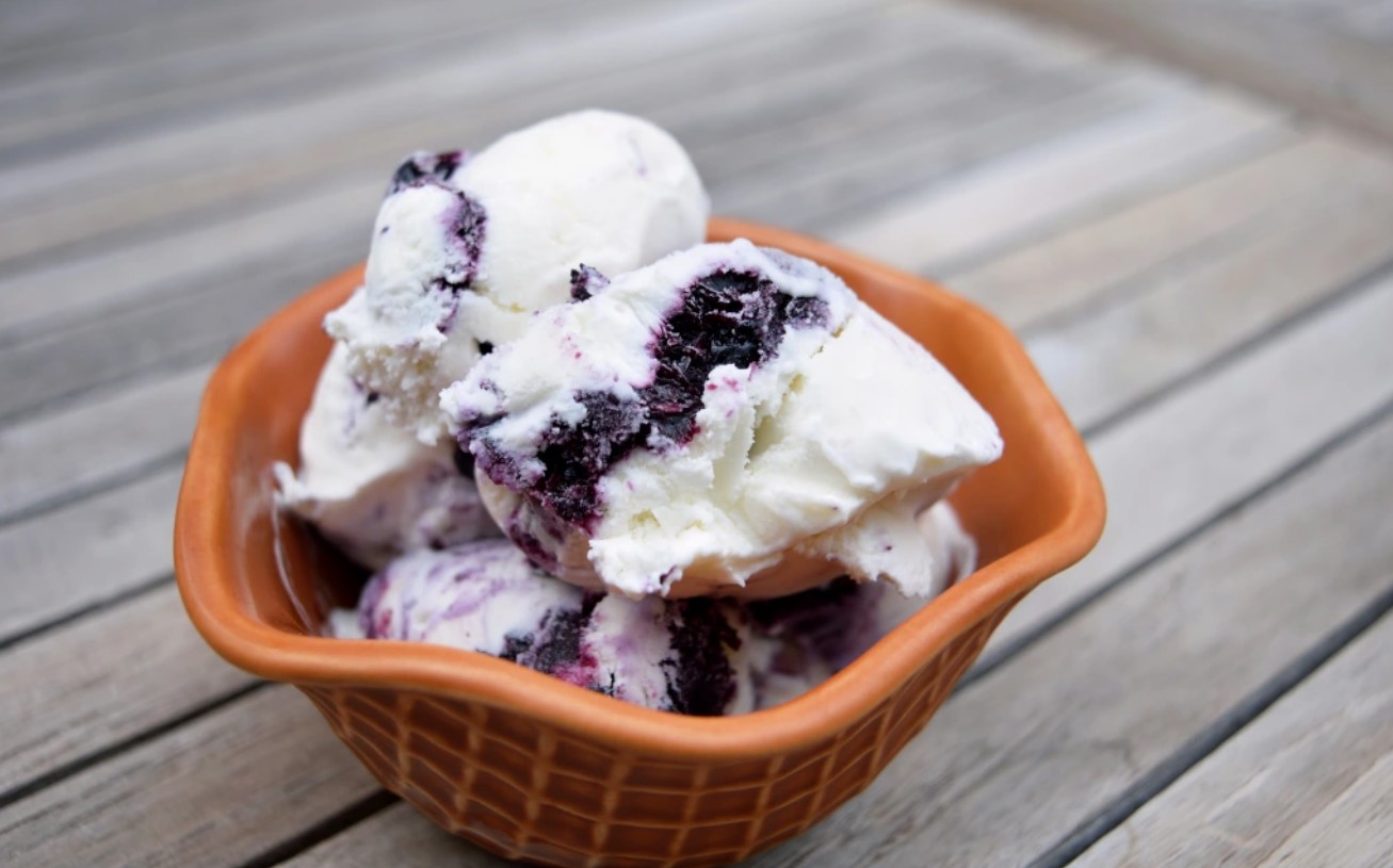 Blueberry Swirl Ice Cream Recipe